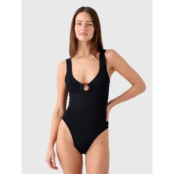 Hunza G Other - HUNZA G Women's Celine One-Piece Swimsuit In Black One Size